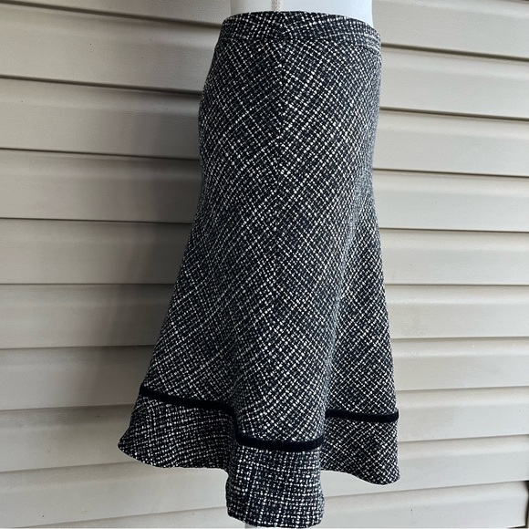 •Gap• Tweed Wool Blend Flounce Hem Skirt - Size 16 - Picture 4 of 8